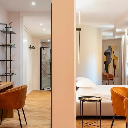 Modern Open Space In The Heart Of Apartment *