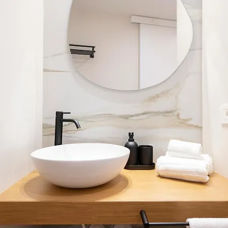 Modern Open Space In The Heart Of